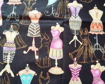 Fabric in black cotton with models