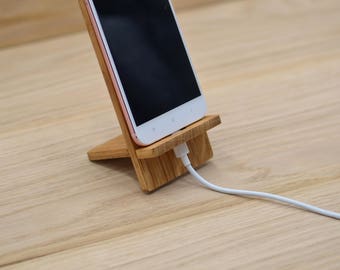 iphone/Android Charging Stand, Smart Phone Stand, Cell Phone Charging Station, Oak Wood Gift Idea - Smartphone Stand - iPhone 4 5 6 7 Stand