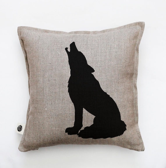 Wolf pillow - first home gift - decorative wolf pillow cover - cushion case - throw pillow - forest animal pillow - linen pillow- 0386