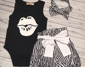Baby Girl Romper, Romper Set, Lips Onesie, Punk Baby Onesie, Black Lips Onesie, Baby Girl Gift, Rock and Roll Onesie, Baby Punk Rock Onesie
