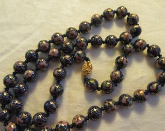 Vintage cloisonné beaded necklace blue