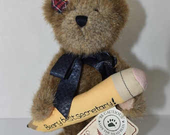 8" Boyd's Bear - Miss Hathabeary
