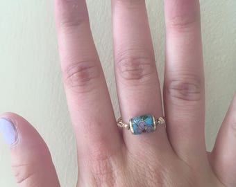 Vintage Floral Cylinder Bead Ring