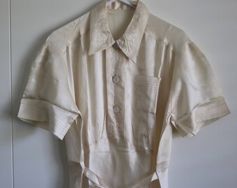 Vintage 40s Saks Fifth Avenue nightgown