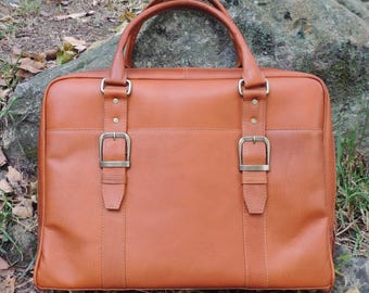 Genuine Vaquetta Tan Leather Overnight Bag, Laptop Bag, Hand crafted in Colombia