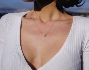 Bridesmaid Gift, Floating Pearl Necklace,Pearl Pendant, Pearl Necklace Wedding,Pearl Necklace, Dainty Necklaces, Pearl Pendant Necklace