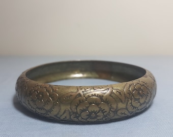 Antique and old Amazigh Moroccan Silver Bracelet