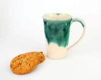 Handmade Pottery Mug, Coffee Lover, Ceramic Cup, Tea Drinker, Green Ceramic Mug, Stoneware Mug, Coffee Mug, Tea Cup, Handmade Coffee Mug