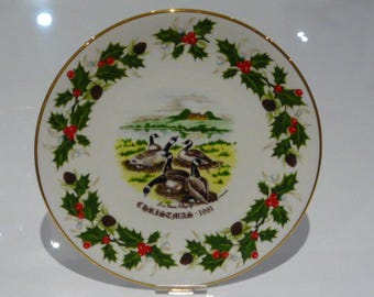 Royal Grafton Twelve Days of Christmas 1981 Plate - Six Geese a Laying