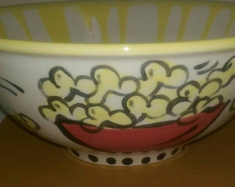 MORE popcorn, please... The really BIG popcorn bowl you have been asking for!
