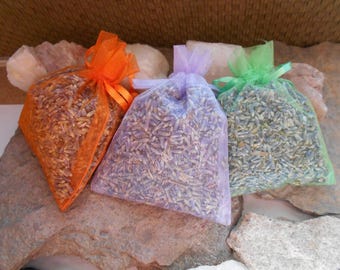 Lavender Sachets/3 Pack Lavender Sachets/Dried Herbs/Dried Lavender/Bedtime Sachets/Bath and Beauty Sachets/Drawer Sachets/Bathroom Decor