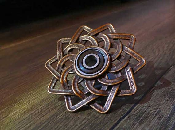 Celtic Lotus Fid hand spinner Steel