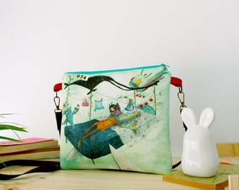 Reversible bag. Flying bed.