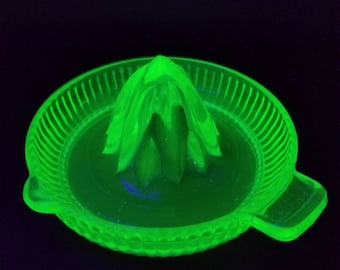 Juice reamer, Uranium glass juice reamer