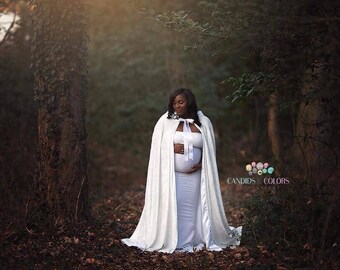 Maternity Cape for Photos Shoot White Cape Long Cloak Hooded Cape Winter Wedding Cloak Bridal Cape Christmas Wedding White Wedding LARP