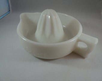 Sunkist Reamer, Vintage Juicer, White Reamer, Milk Glass Reamer, Advertising Reamer, Juice Reamer, Sunkist Juicer