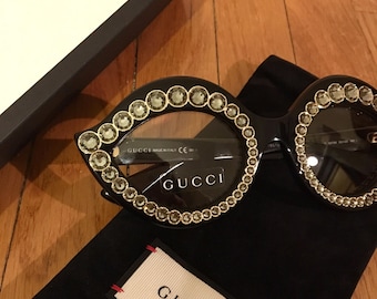AUTHENTIC GUCCI SUNGLASSES