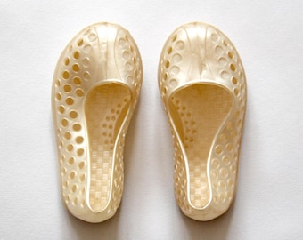 Vintage cream toddler jelly sandals by Maresca Italy, size 21/22 (UK 4/5)