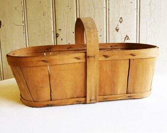 Rustic Split Wood Farm Basket - Hoop Handle - Bent Wood Basket - Oval Shape, Rounded Ends - Primitive Decor - Kitchen, Garden, Studio