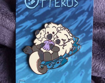 Otterus gold plated pin