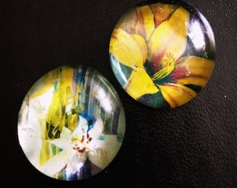 On Sale Set of 2 Flower Magnets
