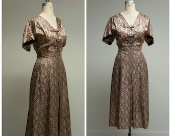 Vintage 1950s Dress • Until Later • Taupe Brown Printed Early 50s Dress Size Large