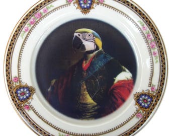 Earl of Psittacoidea Portrait Plate 6.5"