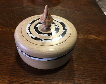 Black and White Sycamore lidded pot