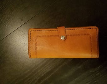 Ladies Long Wallet with snap closure