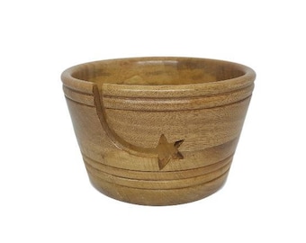 Shooting Star yarn bowl in Mango wood