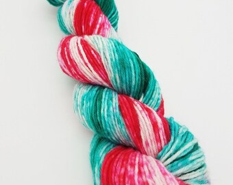 Superwash 4ply wool/nylon, sock yarn, Hand Dyed gradient, 100g
