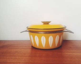 Yellow Cathrineholm Enamel Pot with Lid // Dutch Oven Made in Norway