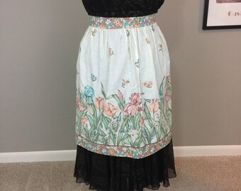 Vintage floral half apron Mothers Day Gift Spring flowers
