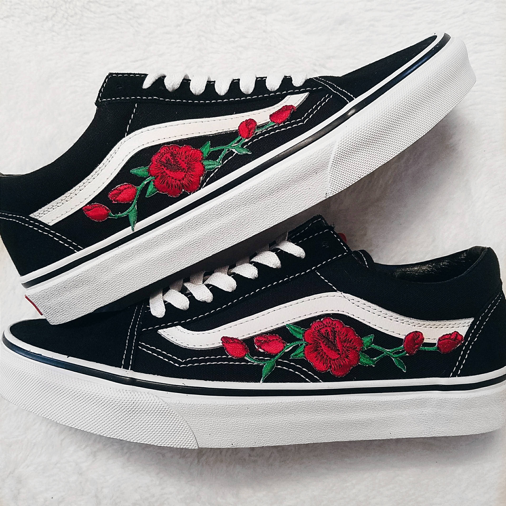 vans and roses