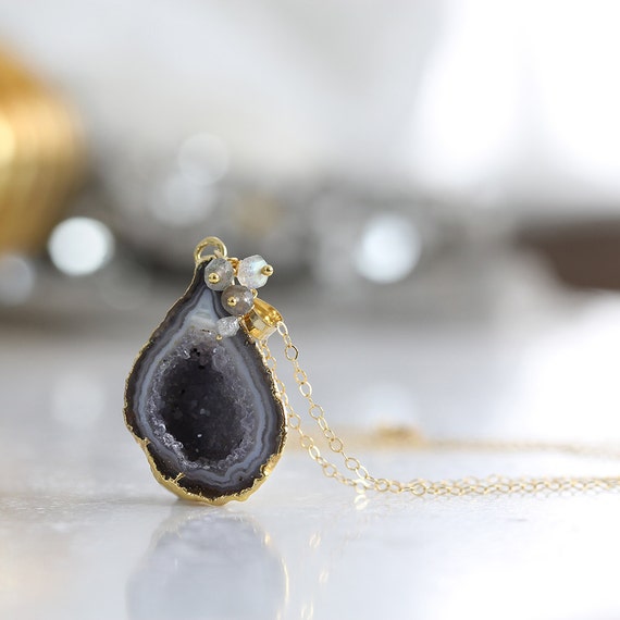 Grey Geode Necklace - Crystal & Diamond Necklace