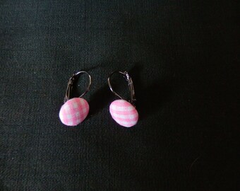 fabric buttons earrings has tiles