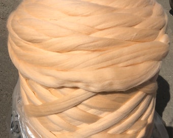 1 kg 2.2 lb Super Bulky 100% Merino Wool Yarn Ball For Arm Knitting