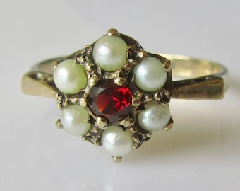 9ct Gold Pearl and Garnet Flower Ring