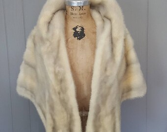 Mink Cream Silver Fur Stole / 1950s Shawl / wedding bridal Cape