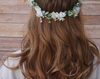 Baby's breath and greenery flower crown, greenery floral crown, bridal flower headpiece, white baby's breath crown