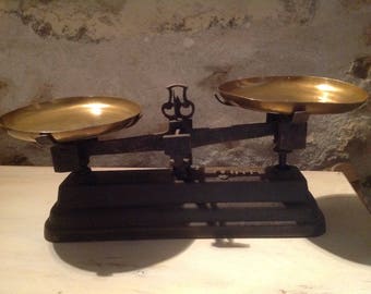 Vintage French Balance Scale. Antique French Kitchen Decor in Cast Iron With Rich Aged Authentic Patina with Trays. "Force" 5 kg Scale