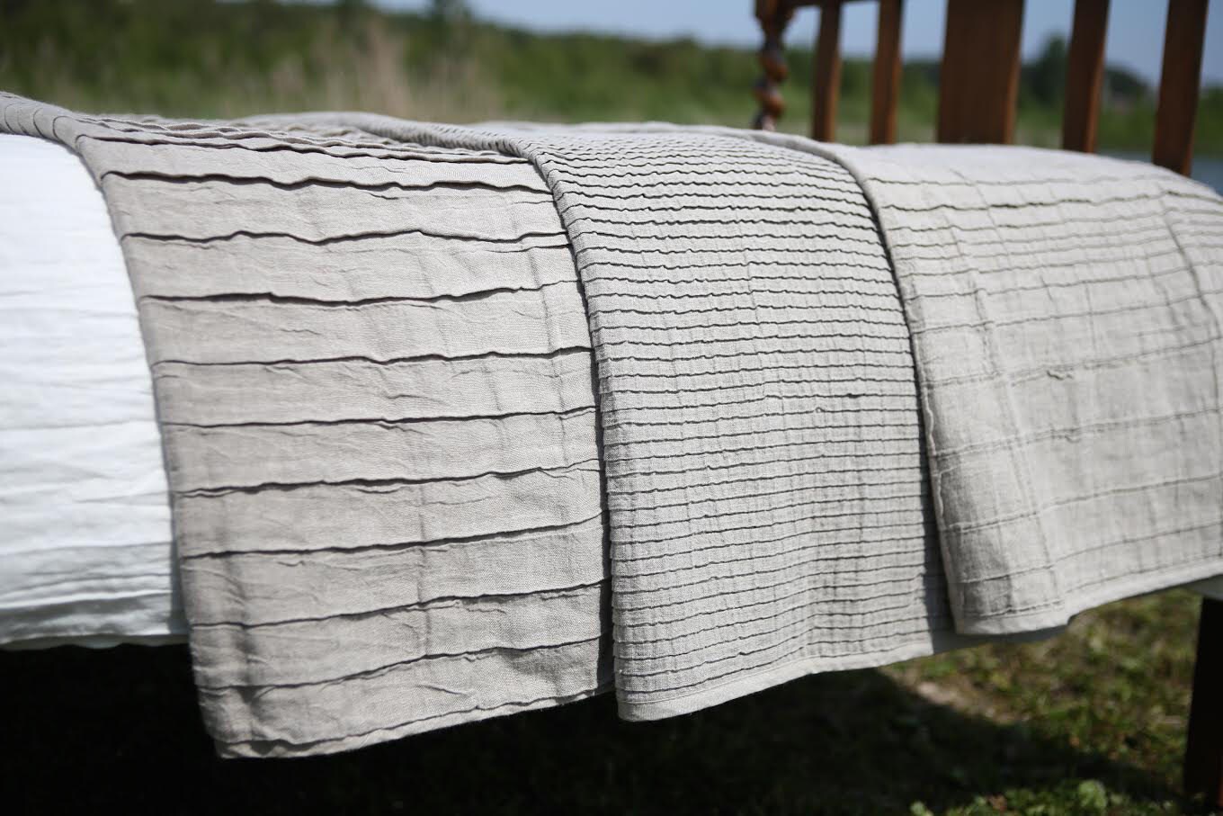 Big linen bed throw. 3 styles. Organic. Pleated linen blanket.