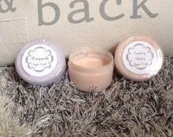 Foaming sugar scrub
