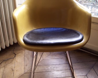 RAR rocking chair Charles et Ray Eames Herman Miller