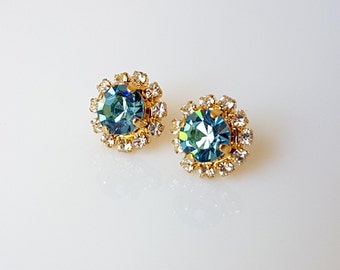 Blue crystal stud earrings, Blue crystal earrings, Crystal stud earrings, Blue earrings, Blue stud earrings, Stud earrings, Crystal earrings