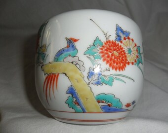 old kakiemon litthe cachepot, marcato with , caduceo, Meissen Germany.