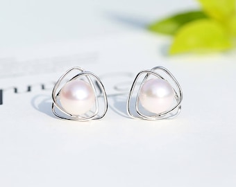 18k platinum Akoya Pearl Earring (7-7.5mm)