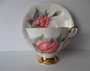 Royal Standard vintage Teacup &Saucer. Fine Bone china Teacup and Saucer.Gift idea. Floral China. Afternoon tea set.