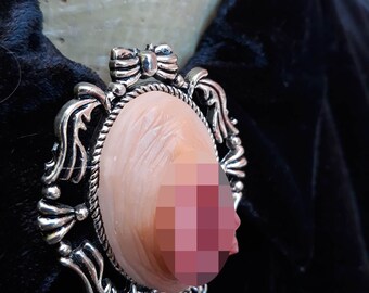 Ano Anus Bolo Tie Corbata de Bolo Calavers Skulls Gay BDSM Skin Realistic Escultura Realistica