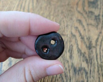 Clay Buttons (Set of 4) in Black (Ironstone)